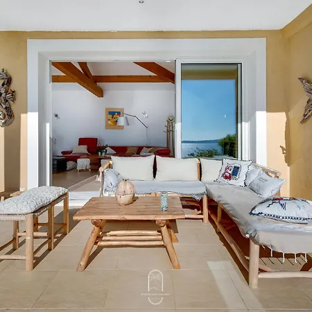 Somptueuse L'oasis By Hc Villa