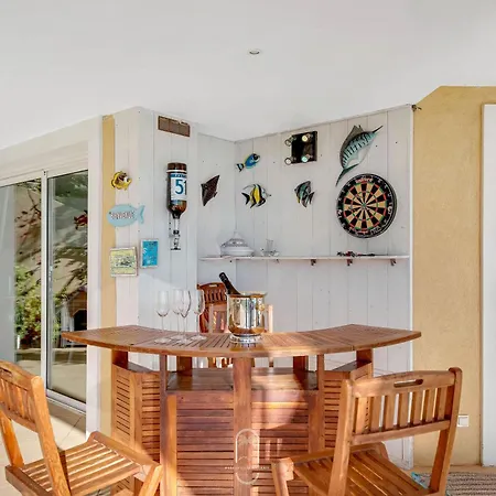 Somptueuse L'oasis By Hc Villa